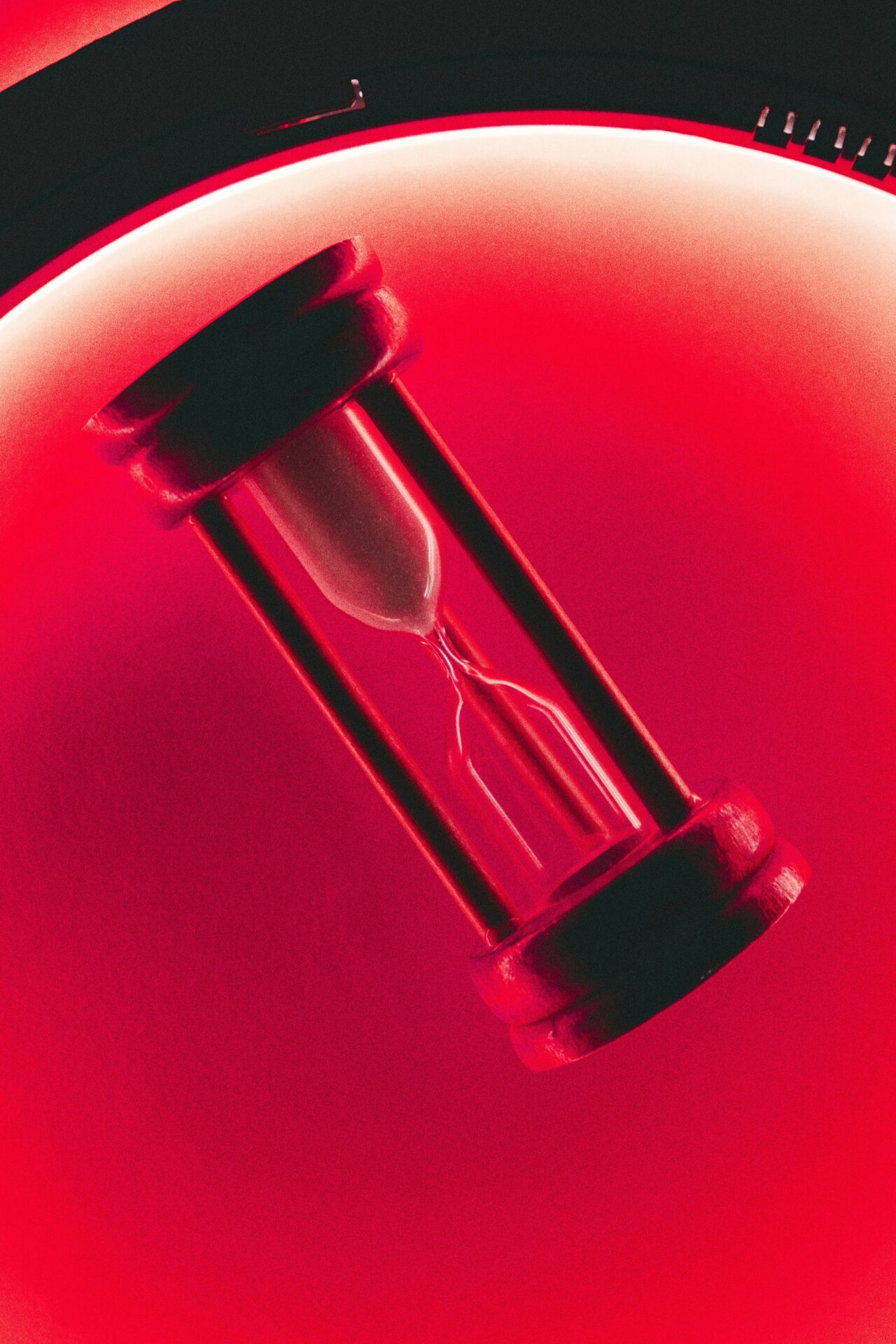claudio-schwarz-FLLKq3yDnfI-unsplash-edit